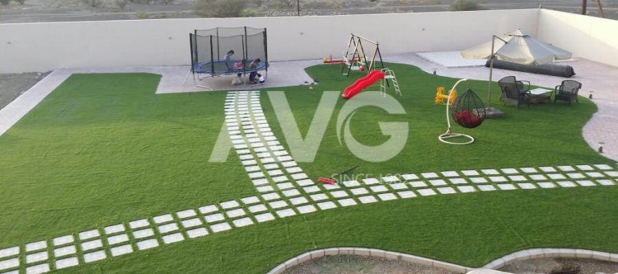 C? trang trí san v??n