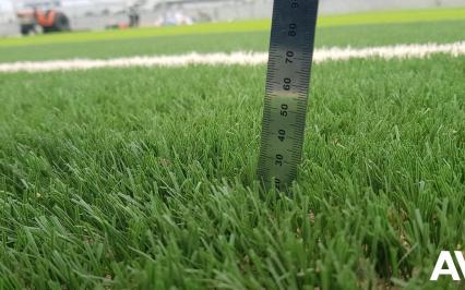 H??ng d?n nghi?m thu san bóng c? nhan t?o